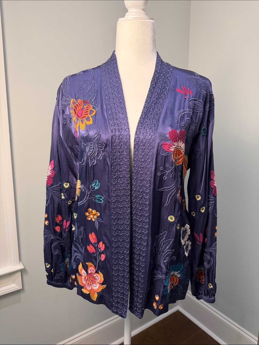 Johnny Was Floral Embroidered Open Blazer. Never Worn. Size XS.